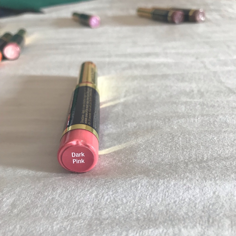 DARK PINK LipSense lip color
